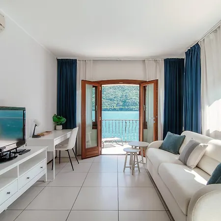 Darsena Brienno By Quokka 360 - Access To Lake Exterior foto